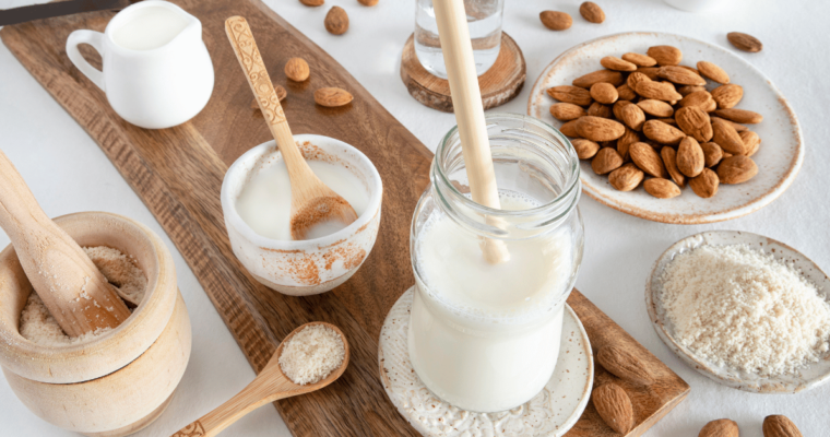 HOW TO MAKE ALMOND MILK